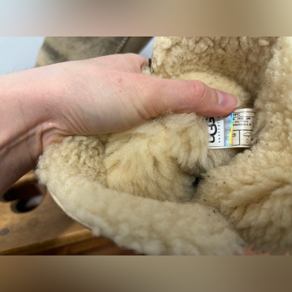 UGG Tall Classic Boot with Buttons - Picture 4 of 10